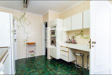 Casa para alugar com 400m², 4 quartos e 4 vagasCozinha