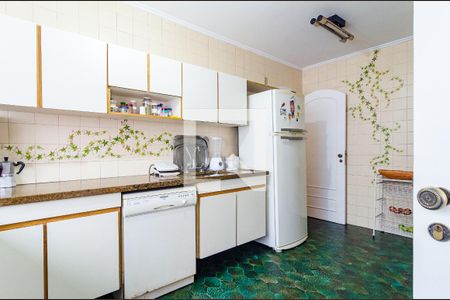 Casa para alugar com 400m², 4 quartos e 4 vagasCozinha