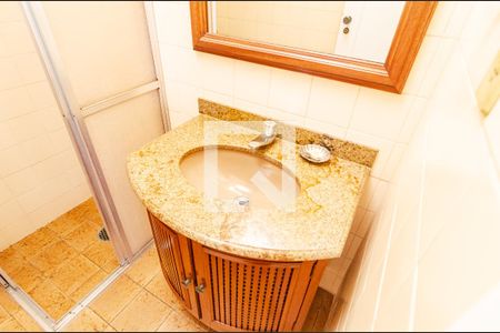 Casa para alugar com 400m², 4 quartos e 4 vagasBanheiro Social 2