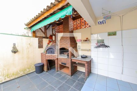 Casa à venda com 200m², 3 quartos e 3 vagasArea de Serviço