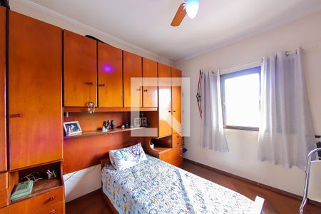 Casa à venda com 200m², 3 quartos e 3 vagasQuarto 2