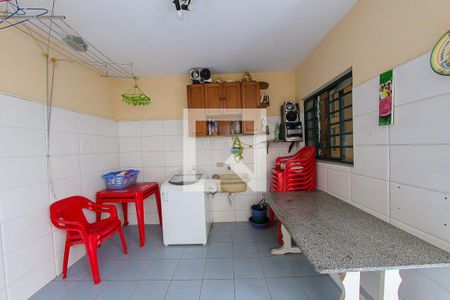 Casa à venda com 200m², 3 quartos e 3 vagasArea de Serviço