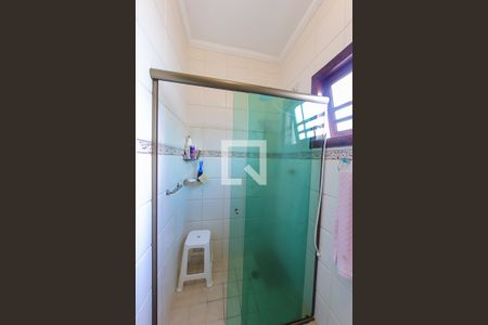 Casa à venda com 200m², 3 quartos e 3 vagasBanheiro da Suite