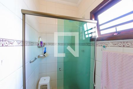 Casa à venda com 200m², 3 quartos e 3 vagasBanheiro da Suite