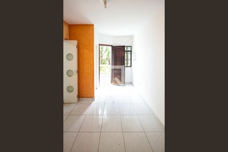 Sala de casa de condomínio à venda com 2 quartos, 67m² em Vila Alpina, São Paulo
