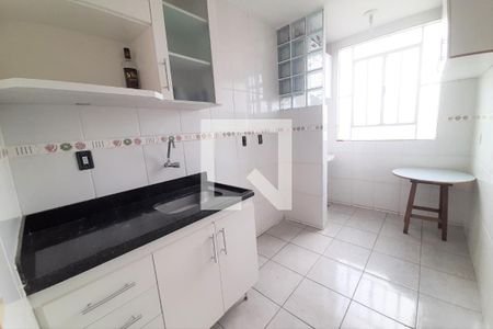 Apartamento à venda com 55m², 2 quartos e 1 vaga Apartamento à venda com 55m², 2 quartos e 1 vagaCozinha