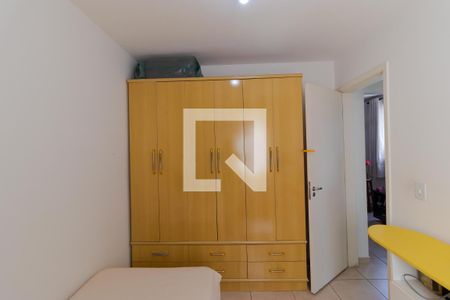 Apartamento à venda com 45m², 2 quartos e 1 vagaQuarto 02
