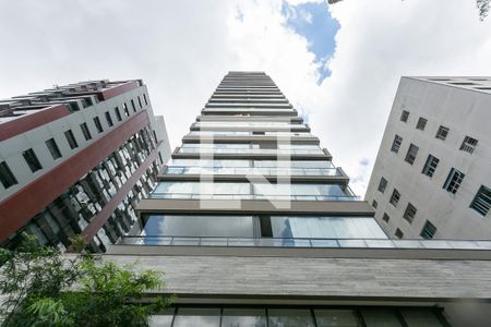 Apartamento para alugar com 32m², 1 quarto e 1 vaga Apartamento para alugar com 32m², 1 quarto e 1 vagaFachada