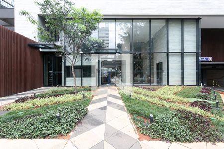 Apartamento para alugar com 32m², 1 quarto e 1 vaga Apartamento para alugar com 32m², 1 quarto e 1 vagaFachada