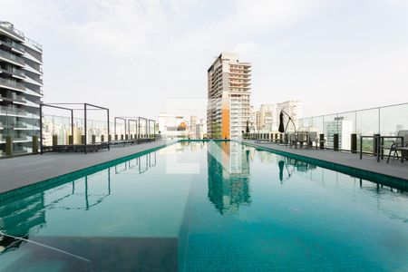 Apartamento para alugar com 32m², 1 quarto e 1 vaga Apartamento para alugar com 32m², 1 quarto e 1 vagaÁrea comum - Piscina
