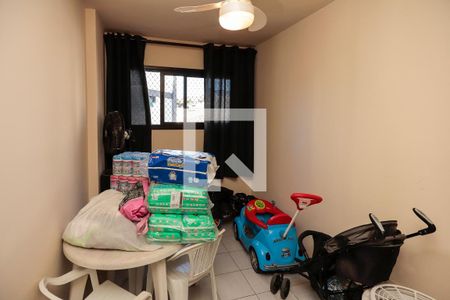 Apartamento à venda com 120m², 4 quartos e 2 vagasQuarto de Serviço