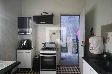 Casa à venda com 150m², 2 quartos e sem vagacozinha