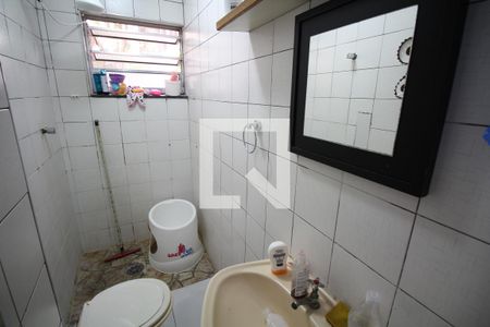 Casa à venda com 500m², 7 quartos e 4 vagasBanheiro da suite 2
