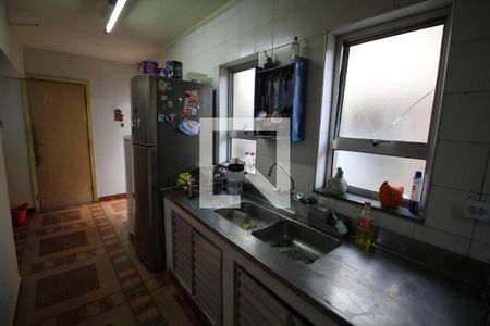 Casa à venda com 500m², 7 quartos e 4 vagasCozinha 2