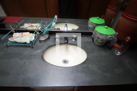 Casa à venda com 500m², 7 quartos e 4 vagasBanheiro da Suíte 1