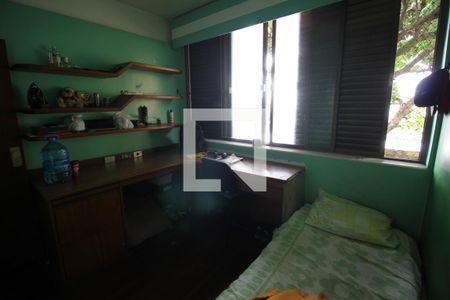 Casa à venda com 500m², 7 quartos e 4 vagasQuarto 2