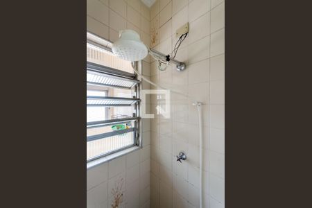 Apartamento para alugar com 78m², 2 quartos e sem vagaChuveiro