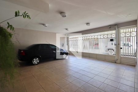 Casa à venda com 316m², 3 quartos e 6 vagasGaragem