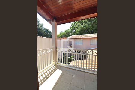 Casa à venda com 316m², 3 quartos e 6 vagasVaranda 