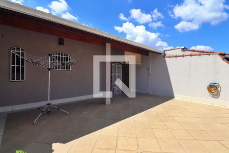 Casa à venda com 316m², 3 quartos e 6 vagasVaranda da Suíte