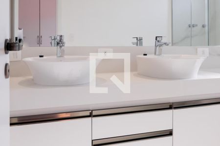 Apartamento para alugar com 375m², 4 quartos e 3 vagasBanheiro Quarto 3 Suíte