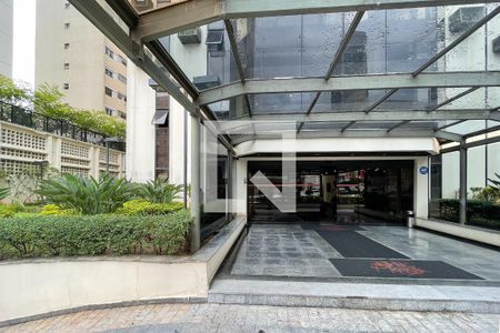 Apartamento à venda com 40m², 1 quarto e 1 vagaFachada