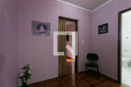Corredor de casa à venda com 2 quartos, 180m² em Vila Gomes Cardim, São Paulo