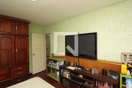 Apartamento à venda com 421m², 4 quartos e 3 vagasQuarto 4