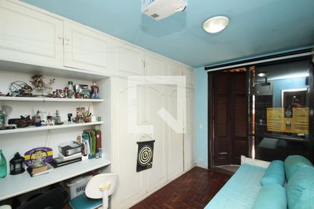 Apartamento à venda com 421m², 4 quartos e 3 vagasQuarto 3