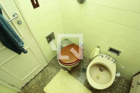 Apartamento à venda com 421m², 4 quartos e 3 vagasBanheiro 3