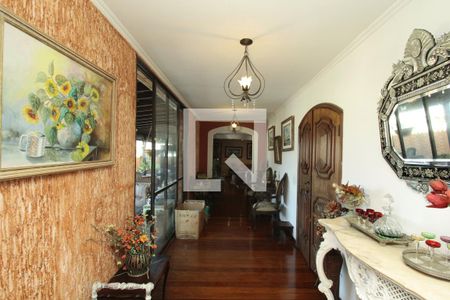 Hall de Entrada de apartamento para alugar com 4 quartos, 421m² em Laranjeiras, Rio de Janeiro