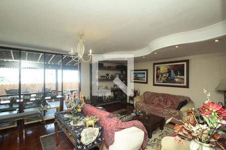 Sala de Estar de apartamento à venda com 4 quartos, 421m² em Laranjeiras, Rio de Janeiro