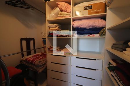 closet de casa à venda com 3 quartos, 140m² em Ouro Branco, Novo Hamburgo
