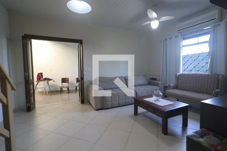 Sala de casa à venda com 3 quartos, 140m² em Ouro Branco, Novo Hamburgo