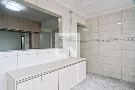 Casa à venda com 300m², 4 quartos e 6 vagas Casa à venda com 300m², 4 quartos e 6 vagasÁrea de Serviço