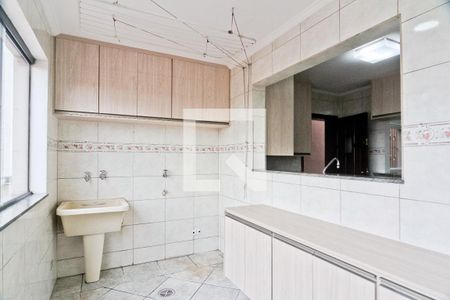 Casa à venda com 300m², 4 quartos e 6 vagas Casa à venda com 300m², 4 quartos e 6 vagasÁrea de Serviço