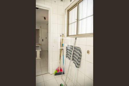 Apartamento para alugar com 84m², 3 quartos e 1 vagaÁrea de Serviço