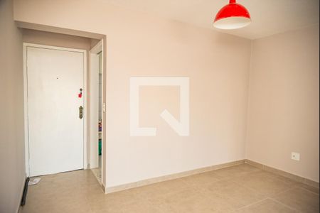 Apartamento para alugar com 84m², 3 quartos e 1 vagaSala