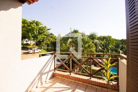 Casa de condomínio à venda com 174m², 4 quartos e 3 vagasVaranda da Suite