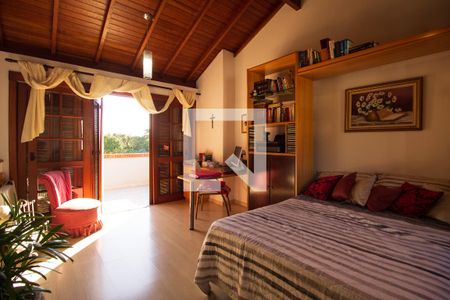 Casa de condomínio à venda com 174m², 4 quartos e 3 vagasTerraço