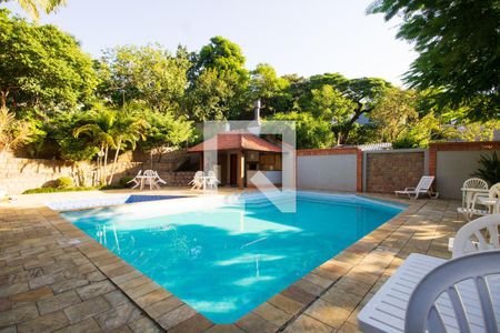 Casa de condomínio à venda com 174m², 4 quartos e 3 vagasÁrea comum - Piscina