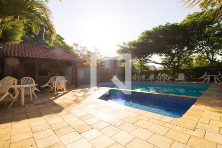 Casa de condomínio à venda com 174m², 4 quartos e 3 vagasÁrea comum - Piscina