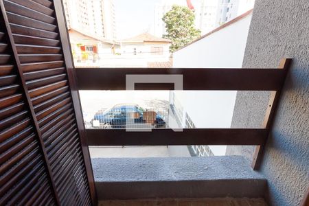 Casa para alugar com 105m², 3 quartos e 2 vagas Casa para alugar com 105m², 3 quartos e 2 vagasVaranda