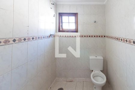 Casa para alugar com 105m², 3 quartos e 2 vagas Casa para alugar com 105m², 3 quartos e 2 vagasBanheiro