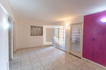 Sala de apartamento para alugar com 2 quartos, 90m² em São Lucas, Belo Horizonte