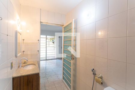Apartamento para alugar com 90m², 2 quartos e sem vaga Apartamento para alugar com 90m², 2 quartos e sem vagaBanheiro Social