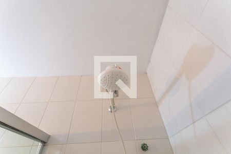 Apartamento para alugar com 90m², 2 quartos e sem vaga Apartamento para alugar com 90m², 2 quartos e sem vagaChuveiro do Banheiro Social