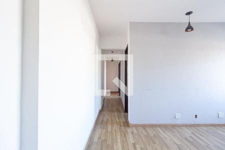 Sala de apartamento para alugar com 3 quartos, 50m² em Campo Grande, Rio de Janeiro