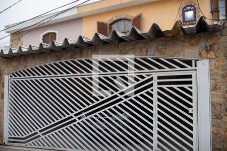 Casa para alugar com 160m², 3 quartos e 3 vagasFachada