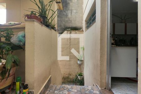 Casa à venda com 198m², 2 quartos e 2 vagasÁrea de Serviço